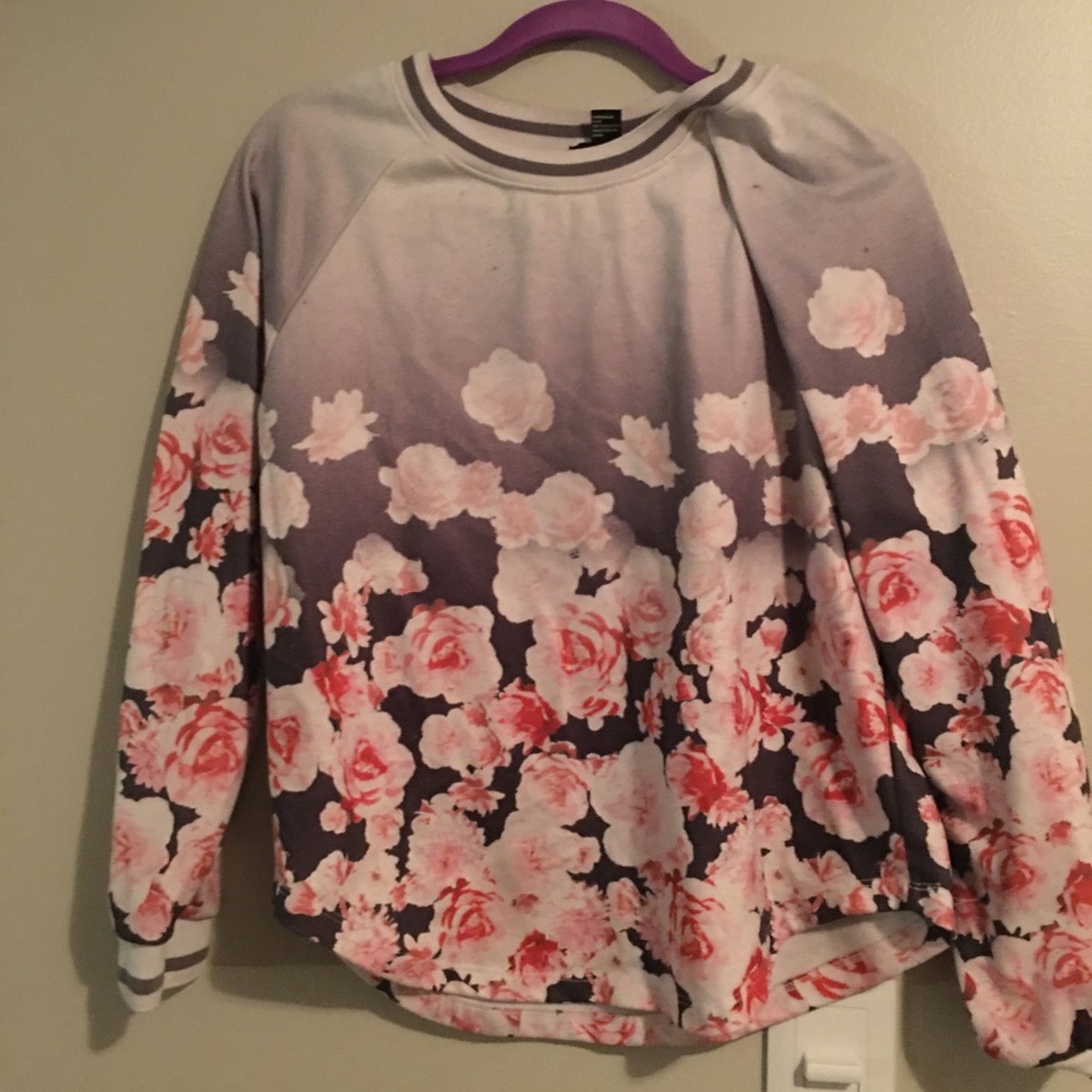 Graphic long sleeve